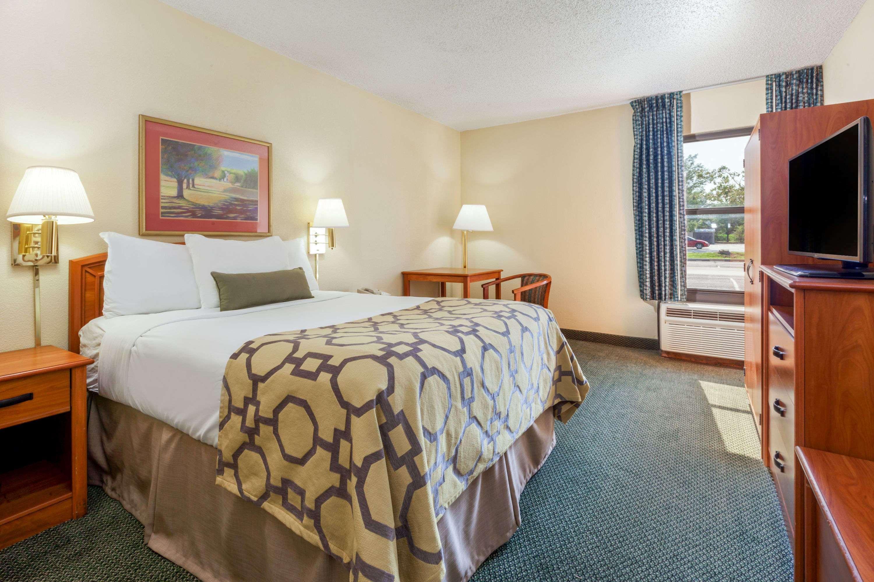 Baymont By Wyndham Amarillo East Hotel Exterior foto